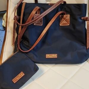 NWOT Dooney & Bourke Navy Nylon and Brown Leather Tote Bag with Pouch